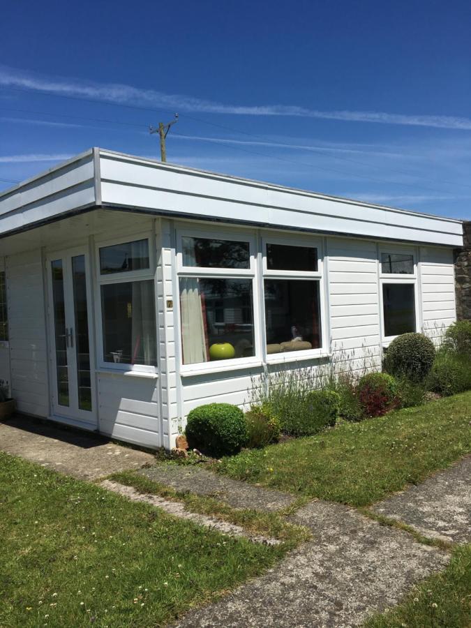 Coastal Cabin Chalet Roch المظهر الخارجي الصورة