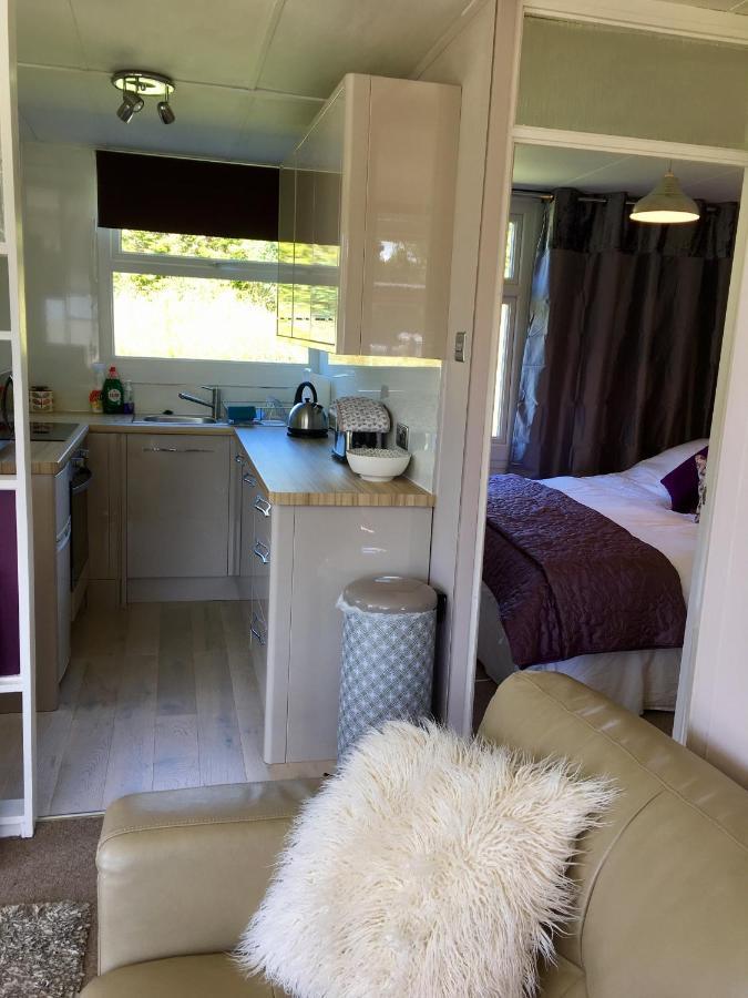 Coastal Cabin Chalet Roch المظهر الخارجي الصورة
